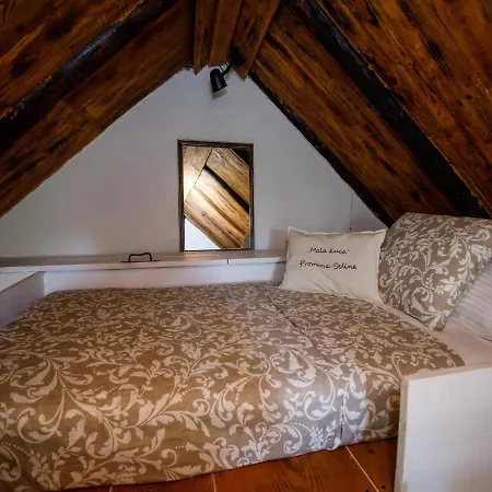 Mala Kuca Promina Seline Ferienhaus